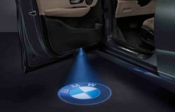 LED-projektorlampa med BMW logotyp till bildörren (2-pack)